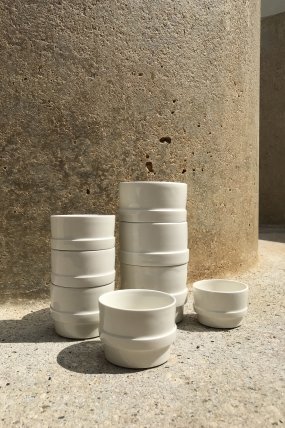 STACKING CUPS